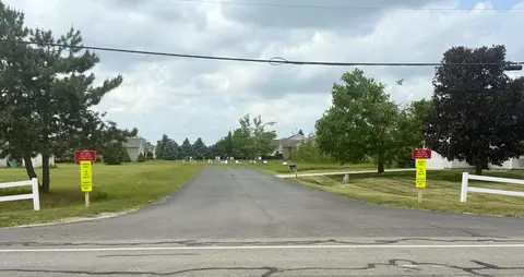 glen meadows drive UNIT 4, Gaylord, MI 49735