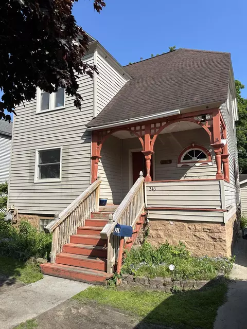 316 S Second Ave, Alpena, MI 49707