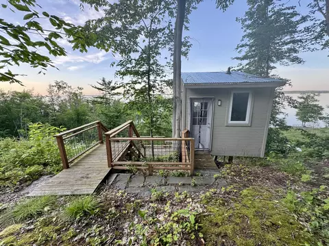 3206 Hidden Ridge Rd, Alanson, MI 49706 photo 15
