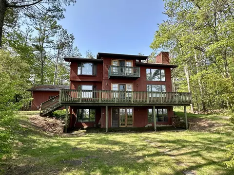 9561 Highbanks Dr, Cheboygan, MI 49721