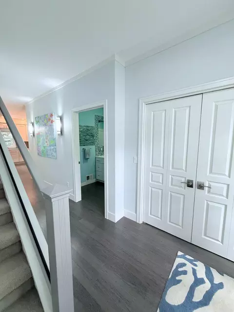 Entry Way - 129 Ethel Dr, Roscommon, MI 48653 photo 9 of 11