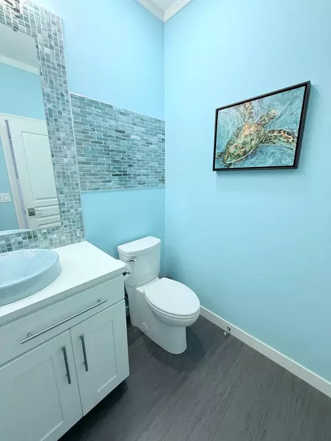 Bath - 129 Ethel Dr, Roscommon, MI 48653 photo 7 of 8
