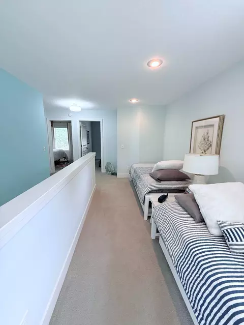 Entry Way - 129 Ethel Dr, Roscommon, MI 48653 photo 3 of 11