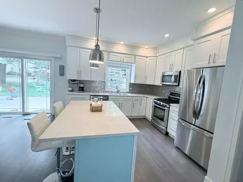 Kitchen - 129 Ethel Dr, Roscommon, MI 48653 photo 3 of 8