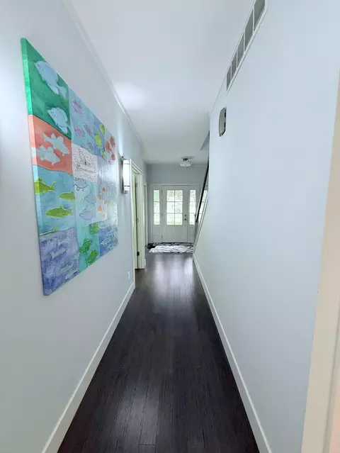 Entry Way - 129 Ethel Dr, Roscommon, MI 48653 photo 6 of 11