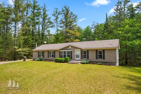 11015 Hall Rd, Atlanta, MI 49709