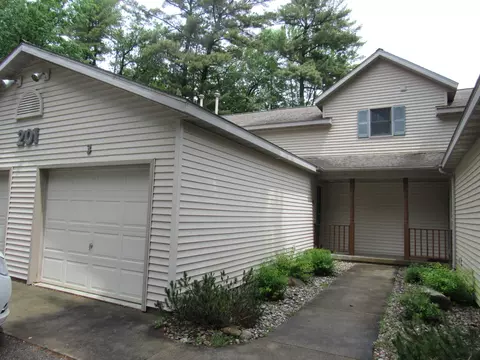 201 White Deer Trl UNIT 3, Prudenville, MI 48651