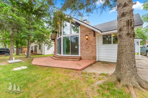 8305 Furgason Trl, Atlanta, MI 49709