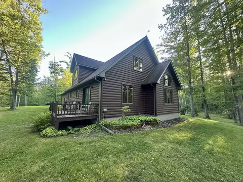 18440 Hardwood Trl, Hillman, MI 49746