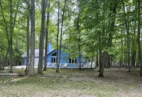 6153 Foothills Trl, Gaylord, MI 49735