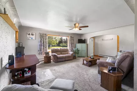 506 Seventh St, Cheboygan, MI 49721 photo 5