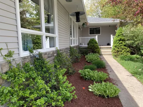 2290 Woodview Dr, Alpena, MI 49707