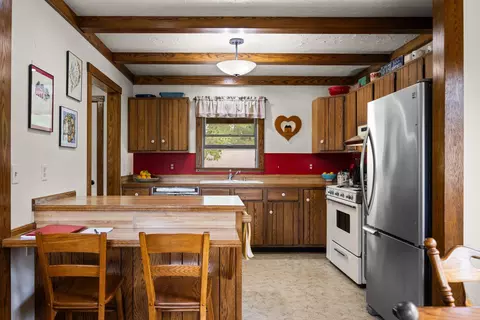 Kitchen - 6612 Old Vanderbilt Rd, Vanderbilt, MI 49795 photo 3 of 3