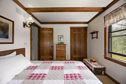 Bedroom - 6612 Old Vanderbilt Rd, Vanderbilt, MI 49795 photo 7 of 8