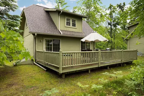 859 Golf Cottage Dr, Lewiston, MI 49756