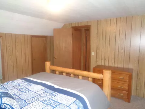 Bedroom - 205 Jackson Blvd, Roscommon, MI 48653 photo 5 of 7