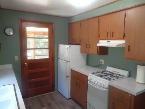 Kitchen - 205 Jackson Blvd, Roscommon, MI 48653 photo 1 of 3