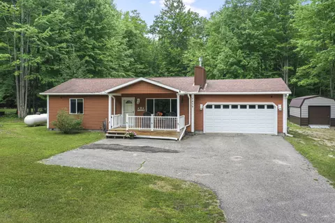 7839 Lang St, Roscommon, MI 48653