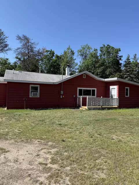 2493 S Horseshoe Trl, Grayling, MI 49738