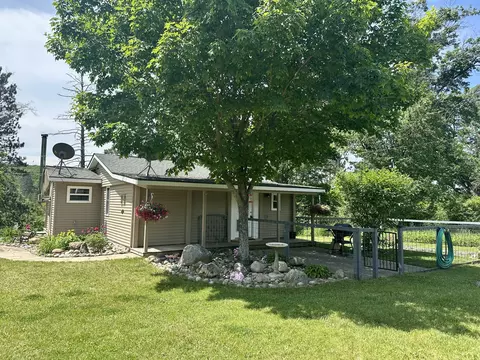 4910 Sleepy Hollow Ct, Roscommon, MI 48653