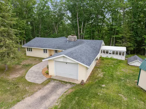 6429 S Straits Hwy, Indian River, MI 49749