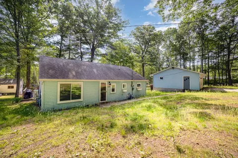 520 Quail Blvd, Roscommon, MI 48653