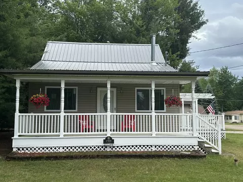 1908 First St, Saint Helen, MI 48656