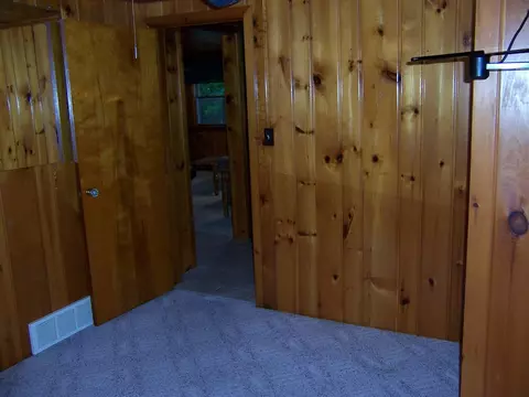 Bedroom - 409 Marvin Rd, Roscommon, MI 48653 photo 3 of 4