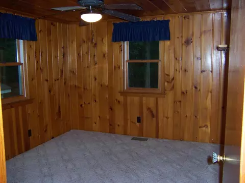 Bedroom - 409 Marvin Rd, Roscommon, MI 48653 photo 4 of 4