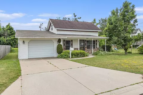 210 Huron St, Gaylord, MI 49735