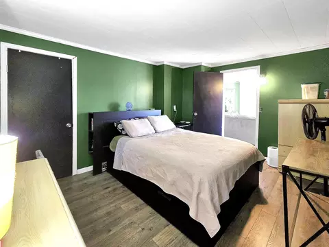Bedroom - 7931 Mill St, Vanderbilt, MI 49795 photo 2 of 6