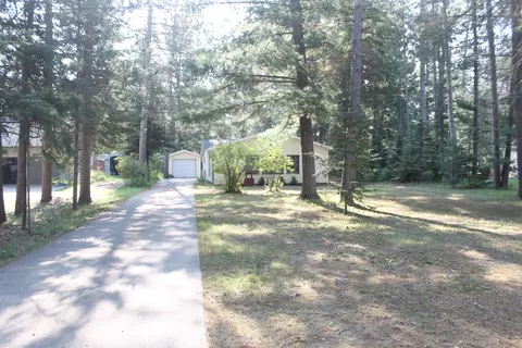 3893 S Gladwin Rd, Prudenville, MI 48651