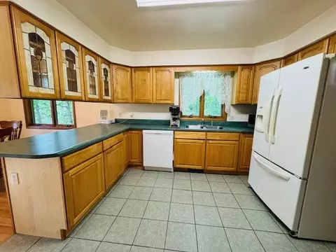 Kitchen - 1785 Springwood Dr, Harrison, MI 48625 photo 1 of 3