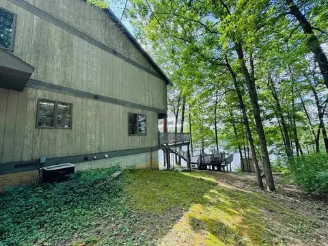 Exterior - 1785 Springwood Dr, Harrison, MI 48625 photo 7 of 12