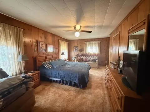 Bedroom - 119 Ethel Dr, Roscommon, MI 48653 photo 2 of 5