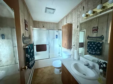 Bath - 119 Ethel Dr, Roscommon, MI 48653 photo 1 of 3