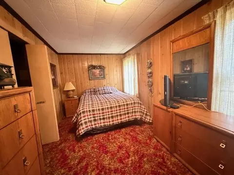 Bedroom - 119 Ethel Dr, Roscommon, MI 48653 photo 1 of 5