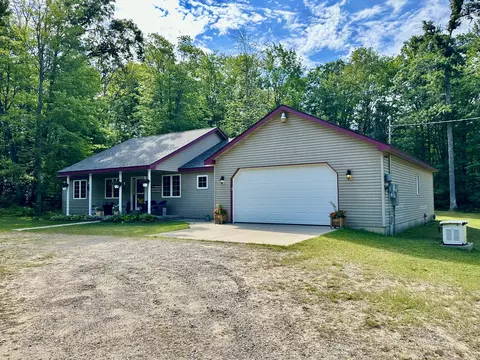 4527 Balmes Trl, Grayling, MI 49738