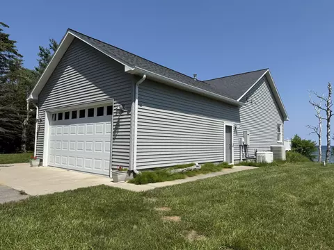 13621 Us-23, Cheboygan, MI 49721 photo 15