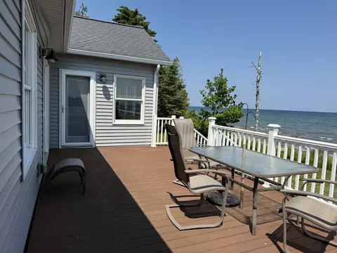 13621 Us-23, Cheboygan, MI 49721 photo 7