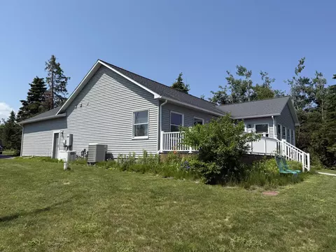 13621 Us-23, Cheboygan, MI 49721 photo 9