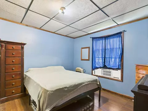 Bedroom - 205 Park St, Grayling, MI 49738 photo 2 of 4