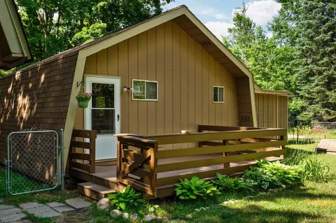 888 Scenic Trl, Gaylord, MI 49735