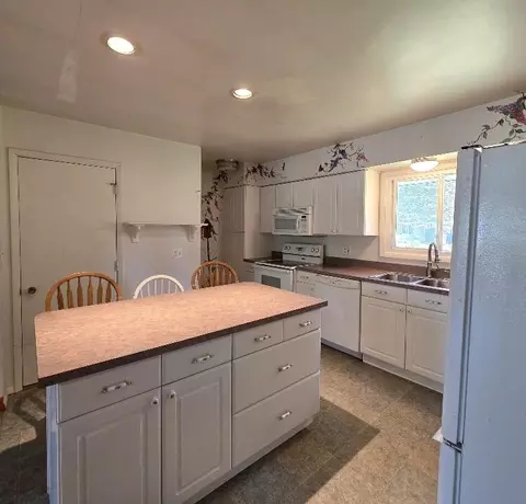 1212 Elden Dr, Alpena, MI 49707 photo 3