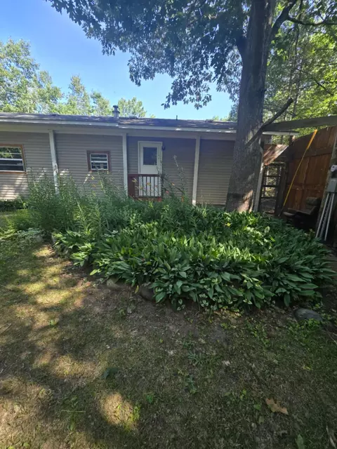 11609 Divison St, Atlanta, MI 49709