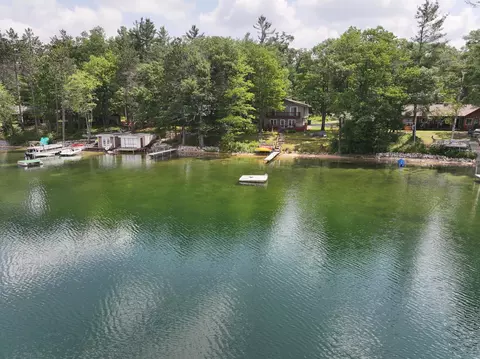 1422 E Heart Lake Dr, Gaylord, MI 49735