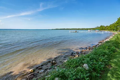 234 Patrick Dr, Indian River, MI 49749 photo 7