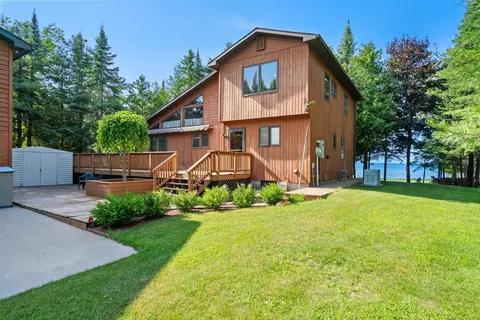 234 Patrick Dr, Indian River, MI 49749