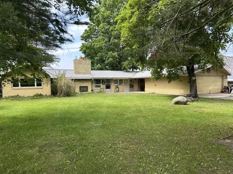4043 N Lost Lake Trl, Lincoln, MI 48742