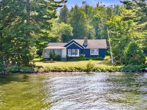 3777 Fisher Trl, Alanson, MI 49706